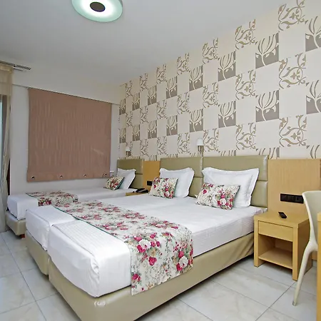 Principal New Leisure 酒店 Paralía