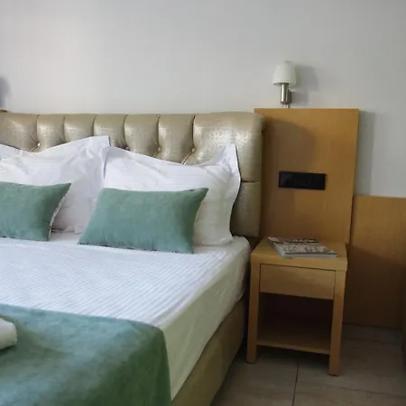 Principal New Leisure Paralía