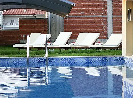 Principal New Leisure Paralía
