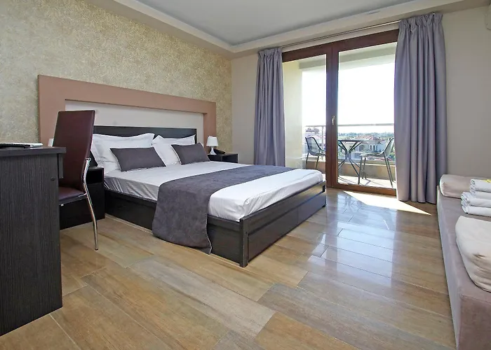 Principal New Leisure 3* Paralía