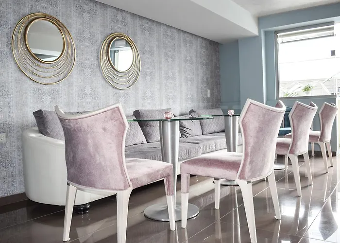 Principal New Leisure Paralía